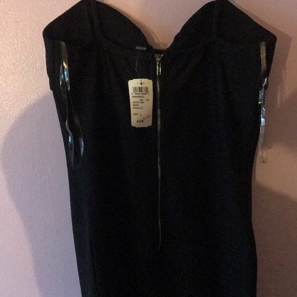 Little Black Windsor Cocktail Dress - Picture 3 of 3